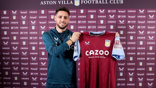 İspanya basını sol bek arayışında olan iki İstanbul takımının Aston Villa forması giyen sol bek Alex Moreno'yu transfer etmek istediğini yazdı.