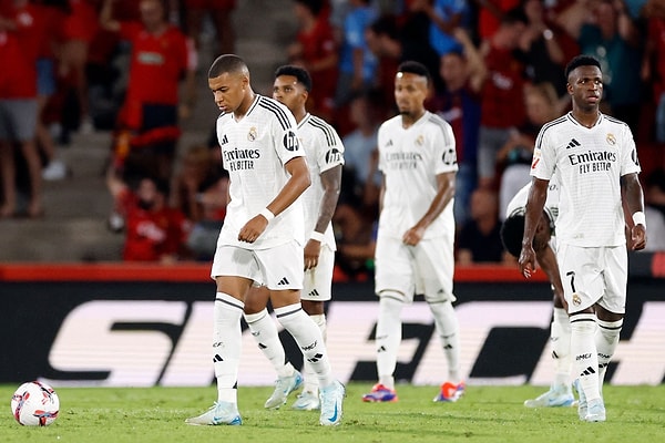 Real Mallorca - Real Madrid maçını izlemek isteyenler, isterlerse tüm maçı Kylian Mbappe'yi izleyerek tamamlayabileceklerdi. Mbappe Cam uygulaması ile Mbappe'ye sabitlenen bir kamera maç boyu onu çekti.