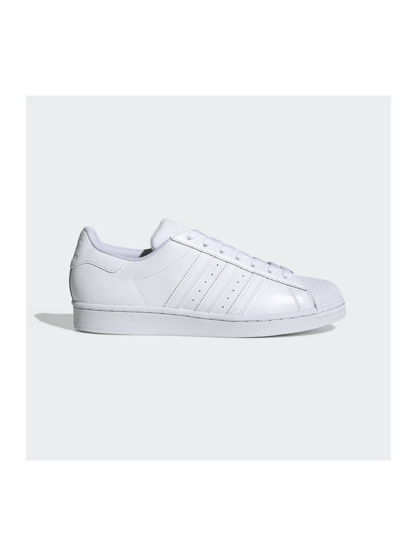 7. Adidas Superstar Unisex Günlük Spor Ayakkabısı