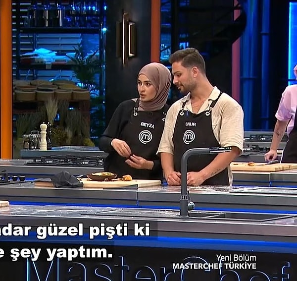 MasterChef başladığından beri dilimizden düşüremediğimiz iki isim var. Tahmin ettiğiniz gibi o isimler Onur ve Beyza.