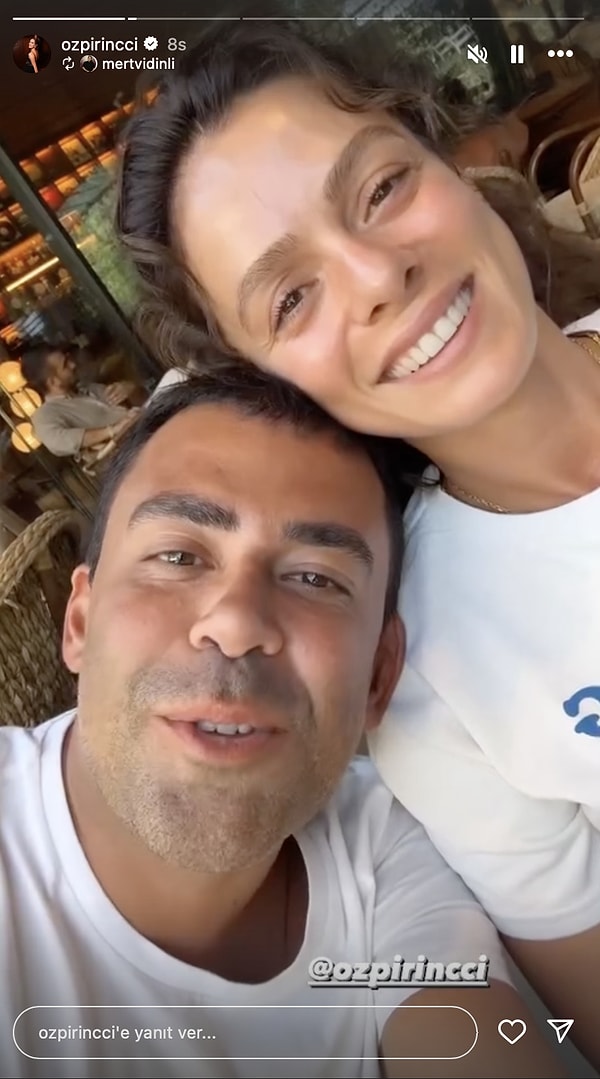 Özge Özpirinçci, Mert Vidinli'yle bir araya geldi.