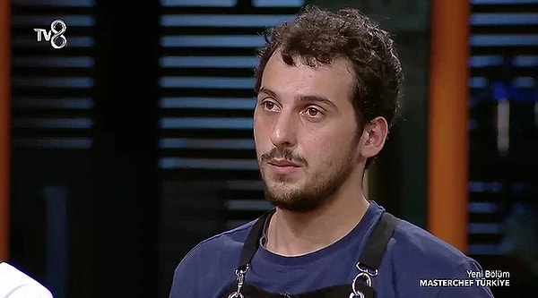 MasterChef'te dün akşam kazanan kırmızı takım oldu. Mavi takımda ise Nevzat potaya girdi. İzleyenler duruma tepki gösterdi.