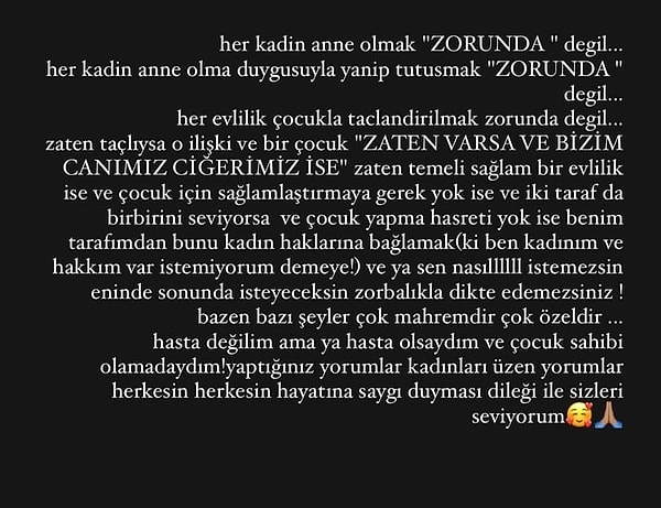 "Her kadın anne olmak zorunda değil, her kadın anne olma duygusuyla yanıp tutuşmak zorunda değil." şeklinde başlayan sözlerle çocuk konusunda eşi Özcan Deniz'le aynı fikirde olduğunu açıklayan Dadgar yaptığı paylaşımda "çocuk yapma hasreti" olmadığını söyledi.