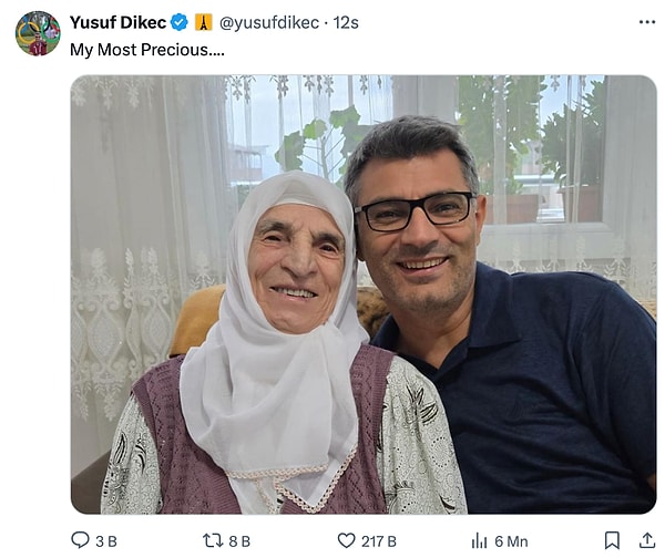 X hesabını aktif olarak kullanan ve sık sık ünlülerle iletişime geçen milli sporcu, annesiyle olan fotoğrafını Türkçe'de "En değerlim" anlamına gelen "My Most Precious...." notuyla paylaştı.