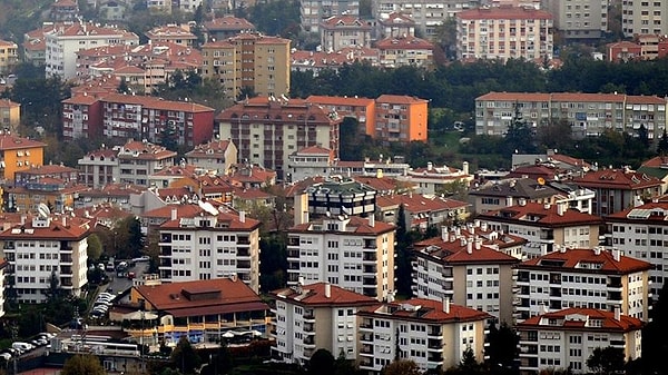 Prof. Dr. Duman, bu yönteme kötü niyetli kiracılardan kurtulmak için başvurduğunu söyledi.