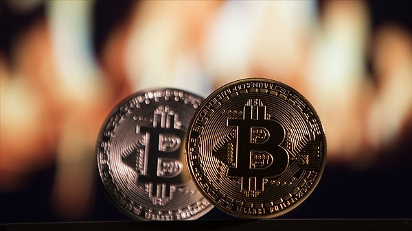 Filistin vatandaşlarının dondurulan hesapları nedeniyle Bitcoin yeni güne yüzde 8’lik düşüşle başladı. Ayrıca birçok alt coin'de de ciddi düşüşler yaşandı.