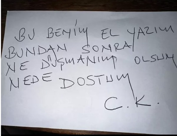 Arhavi'deki köyüne geri dönen Kurtoğlu, "Köyüme döndüm" yazarak paylaştığı gönderide el yazısıyla "bu benim el yazım bundan sonra ne düşmanım olsun ne de dostum C.K." yazarak inzivaya çekildi!