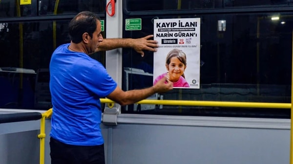 "Kanlı mendil bulunuyor, terlik bulunuyor ama bunlar Narin'e ait değil. Artık bu iş bir sonuca kavuşsun. Abisi kolundaki ısırık nedeniyle gözaltında. DNA sonuçları bekleniyor."