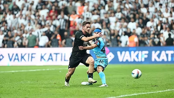 65'inci dakikada sahaya Gedson Fernandes çıktı ve kaleciyle karşı karşıya pozisyonda ağları havalandırdı.