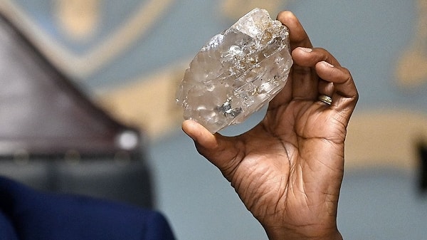 Although the company has not made an official statement regarding the diamond's value, it is speculated that the diamond could be worth over $40 million!