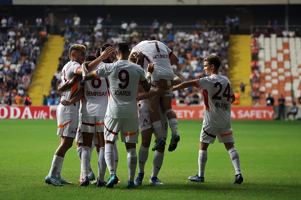 Galibiyeti getiren golleri, 9'uncu dakikada Kerem Aktürkoğlu, 18'inci dakikada kendi kalesine Semih Güler, 31’inci dakikada Barış Alper Yılmaz, 37’nci dakikada Mertens ve 60’ıncı dakikada Abdülkerim Bardakçı kaydetmişti.