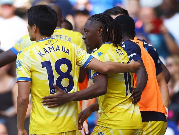 Chelsea, Premier Lig'de üçüncü hafta maçında evinde Crystal Palace ile 1-1 berabere kaldı. Chelsea taraftarını kahrederken Türkiye'deki futbol severler için ise dikkat çekici bir olayla gündeme geldi.