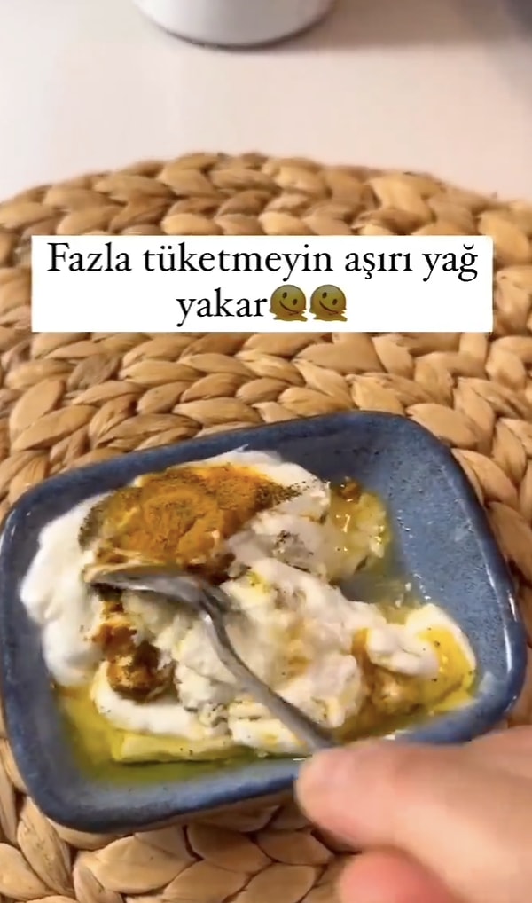 Bu karışımı yatmadan 1 saat önce tüketmeniz gerekiyor. Kullanıcının söylediğine göre çok fazla tüketilmemesi gereken bu karışım göbek yağlarının erimesine önemli ölçüde katkı sağlıyor.