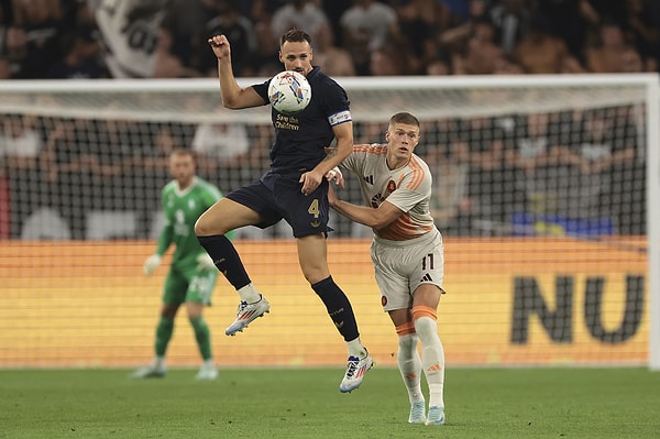 Roma, dün gece deplasmanda Juventus ile 0-0 berabere kaldı. Ligde üçüncü maçına çıkan Roma'nın henüz galibiyeti yok.