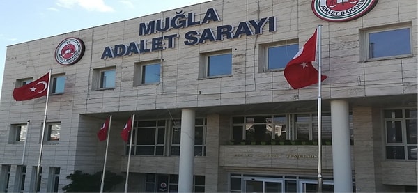 Sabah Gazetesi'nden Hayrettin Şaşmaz'ın aktardığı olayla ilgili Muğla Cumhuriyet Başsavcılığının talimatı üzerine soruşturma başlatıldığı ve şüpheli M.Ş., gözaltına alındığı bildirildi.