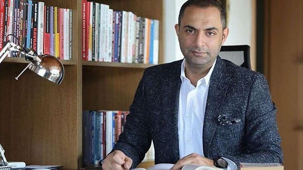 Gazeteci Murat Ağırel ise bu tahliyelerin ardından sosyal medya hesabından zehir zemberek bir paylaşım yaptı. İşte o yazı 👇