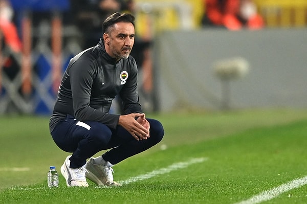 Fenerbahçe'nin Portekizli eski teknik direktörü Vitor Pereira, geçtiğimiz haftalarda Premier Lig takımı Brighton'a transfer olan Ferdi Kadıoğlu hakkında konuştu.