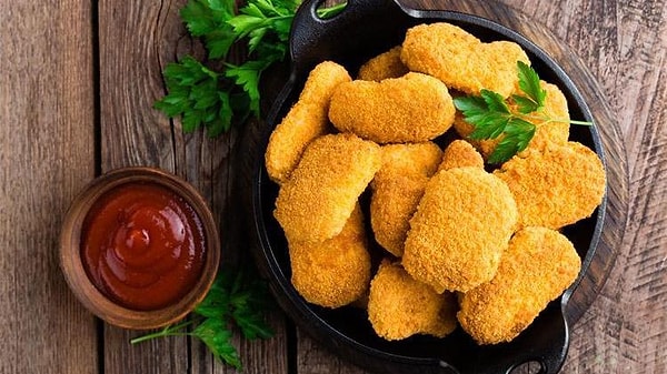 3. Tavuk Nugget ve Kabak Mücver