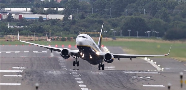 Eğer bu kontroller sağlanmadan hareket edilirse, pilotlar uçağın kontrolünü kaybedebilir ve uçak havada ciddi türbülanslar yaşayabilir veya daha kötü durumlarla karşılaşabilir.