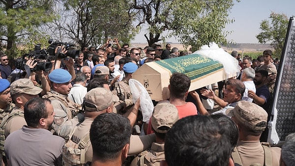 Talihsiz kızın cinayete kurban gitmesinin ardından 24 kişi gözaltına alındı. Soruşturmalar devam ederken gelen ilk itirafsa içimizi parçaladı.