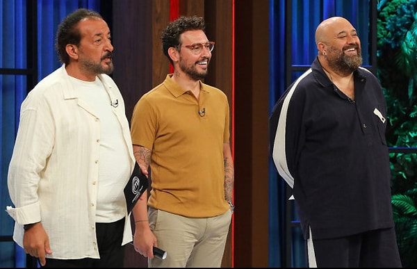 MasterChef Türkiye'de 20 kişilik ana kadro oluşurken her hafta yedeklerden bir yarışmacı kadroya girdi.