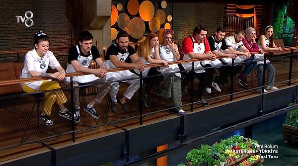 Nevzat'ın bebeklik hali bir MasterChef yarışmacısına aşırı benzetilince haliyle sosyal medyada viral olmaktan geri kalamadı.