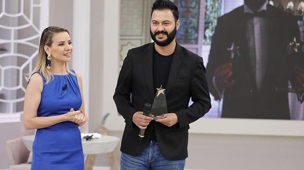 İzdivaç programı sunduğu dönemden beri Esra Erol'un yanında yer alan Caner Toygar, uzun süredir Esra Erol'da programında muhabir olarak çalışıyor.