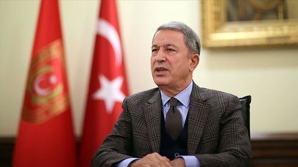 “Hulusi Akar bu tabloya bakarak köyde eksik olanın “Allah korkusu” olduğunu hâlâ düşünüyor mu!”