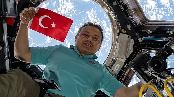 Şimdi ise Hava Pilot Albay Alper Gezeravcı'yı yeni bir görev bekliyor.