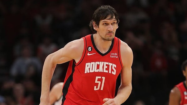 Marjanovic'in NBA kariyeri farklı takımlarda geçti. Boban, San Antonio Spurs, Detroit Pistons, Los Angeles Clippers, Philadelphia 76Ers, Dallas Mavericks ve son olarak Alperen Şengün'ün oynadığı Houston Rockets'ın formalarını terletti.