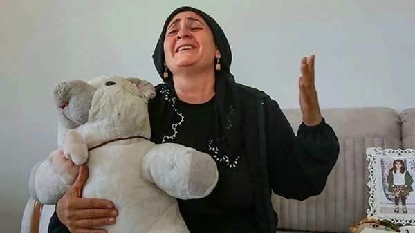 Narin'in ardından devam eden soruşturma kapsamında son olarak anne ve abi dahil 8 kişi tutuklandı. Diyarbakır 4. Sulh Ceza Hakimliği, anne ve oğlunun tutuklamalarına ‘şüphelilerin aşamalarda verdikleri beyanlardaki çelişkileri’ gerekçe gösterdi.