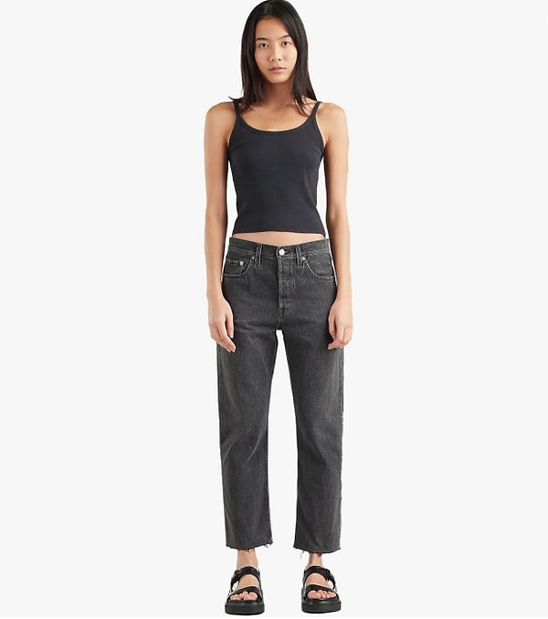 9. Levi's 501 Crop Jeans Pantolon