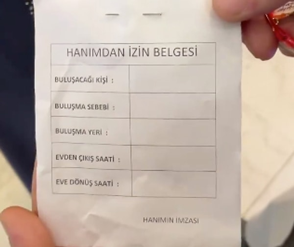 İşte o esprili hediye👇 Siz düğününüzde böyle bir hediye takılmasını ister miydiniz?