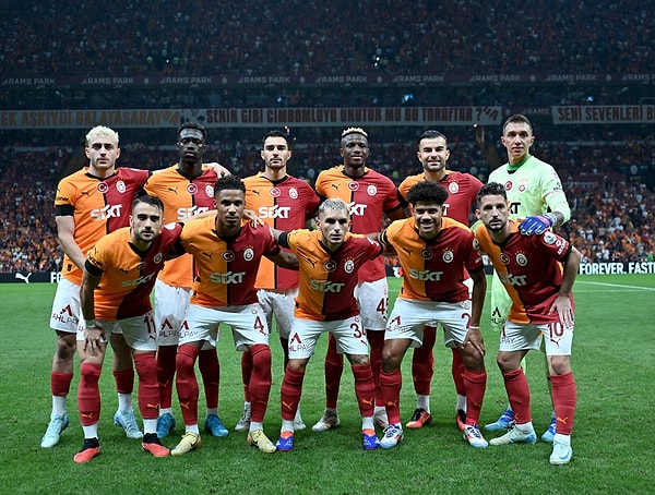 Galatasaray'ın muhtemel 11'i: Muslera, Kaan, Davinson, Abdülkerim, Jelert, Torreira, Sara, Barış Alper, Mertens, Yunus, Batshuayi