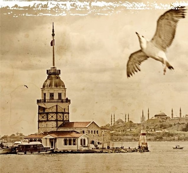 1. "İstanbul Hatırası" adlı eserin yazarı kimdir?