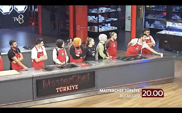 MasterChef Türkiye'nin yeni bölümünde bu akşam yarışmacılar eleme adayının takımlarından çıkmaması için mücadele edecek.