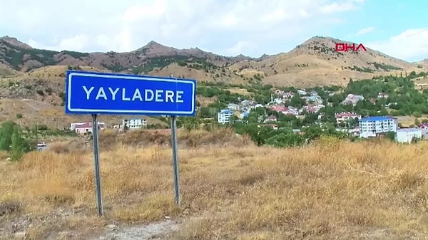 Yayladere ilçesinin esnaflarından biri olan Zülfü Değer, ilçede bulunan hastaların başka illere gittiğini belirterek "İlçemiz doğasıyla, insanıyla mükemmel bir yer. Yeni doktorumuzun buraya gelmesini çok istiyoruz. Sağlık açısından eksiklerimiz var. Buraya gelen doktorlar her zaman mutlu ayrıldılar. Sayın Bilgen'in de bu güzel coğrafyayı ve insanları tanımasını arzu ediyoruz" açıklamalarında bulundu.