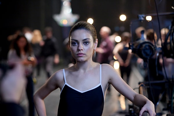 15. Mila Kunis, Black Swan'deki (2010) rolü için 10 kilo verdi ve 43 kiloya kadar düştü.