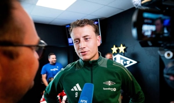 Rosenborg'un Norveçli futbolcusu Ole Saeter, İsrail kulübü Maccabi'den bir teklif aldığını, ancak Filistin'e yönelik yaşanan zulümler nedeniyle bu teklifi geri çevirdiğini duyurdu.