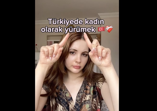 Aybüke Sekin isimli bir sosyal medya kullanıcısı, "Türkiye'de Kadın Olarak yYürümek" başlıklı bir video çekti.