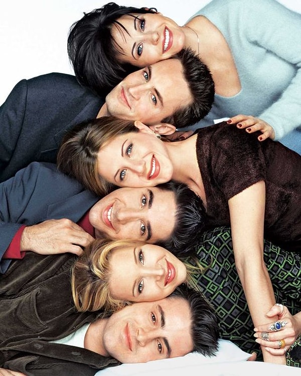 Monica, Rachel, Ross, Chandler, Joey ve Phoebe'nin hayatlarına o kadar ortak olduk ki, hepsi adeta aramızdan biri gibi oldular.