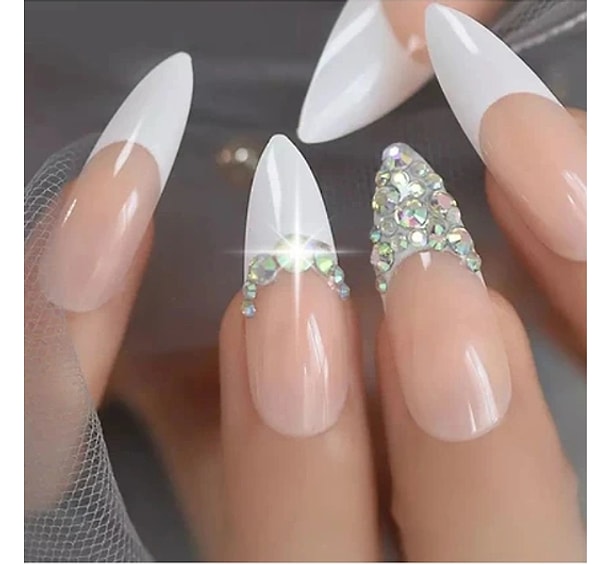 5. Lüks Kristal Taşlı Stiletto Model Nail Art Takma Tırnak Seti