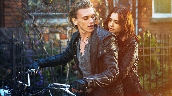 5. The Mortal Instruments: City of Bones (2013)