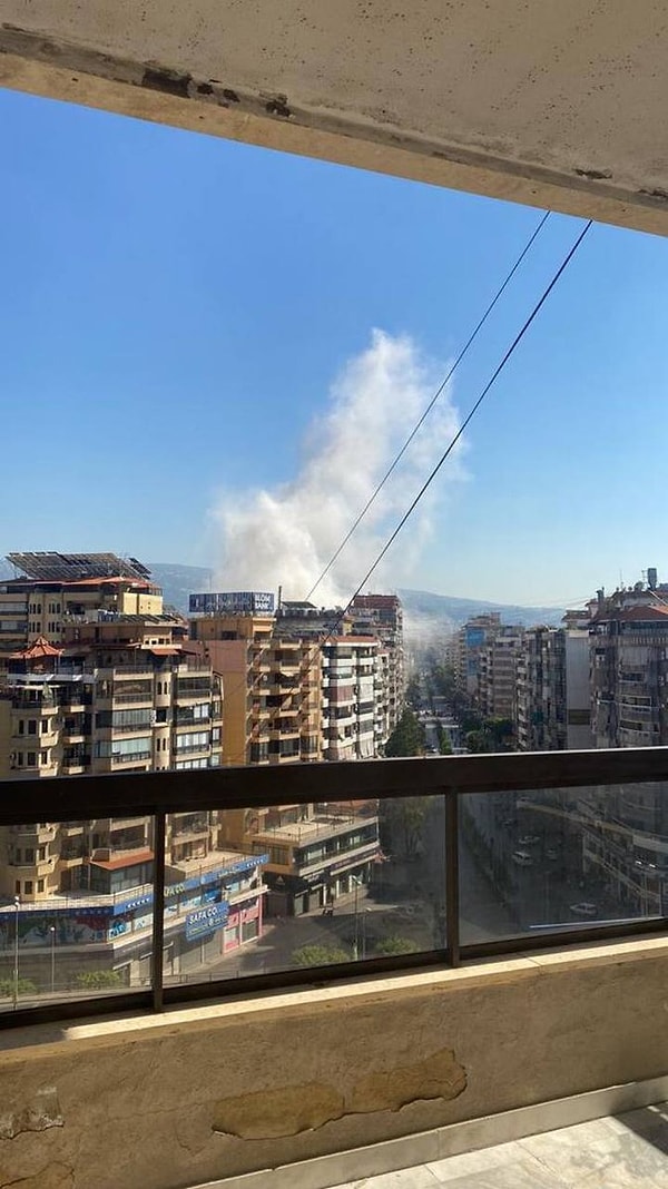 Lübnan’da yaptığı hava saldırıları sonrasında kısa sürede 500 kişinin hayatını kaybetmesine neden olan İsrail, bugün ise başkent Beyrut’ta hava saldırısı düzenledi.