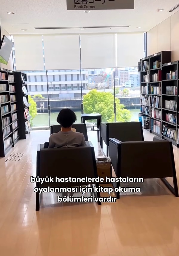 Hastanelerde kendi arasında konuşan kimse olmadığı için ses olmadığını, bekleyenler için kütüphaneler olduğunu ve dahasını videosunda gösterdi.