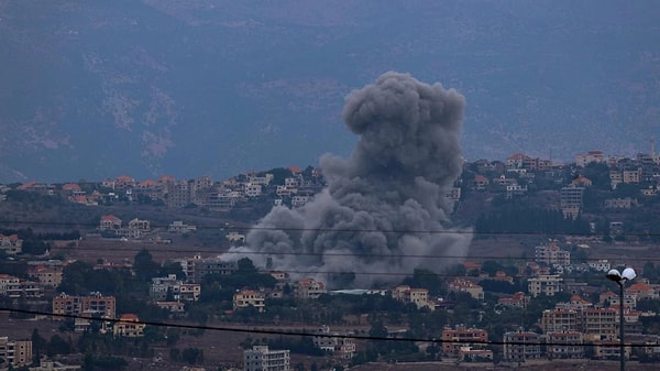 İsrail medyası, saldırıda Hizbullah’ın ana karargahının hedef alındığını iddia etti.