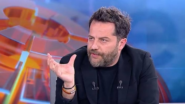 Timur, "Cuma günü geldiğimde havalimanında polisler tarafından durduruldum, polisler tarafından 'bağış yaptınız mı?' sorusu soruldu." dedi.