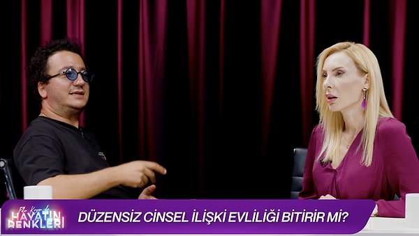 "O düzensiz seks hayatından filan değil. Yeni bir partner bulunuyor eski partnere ilgi azalıyor. Yani az seks yapıldığı için ilişki bitmiyor. Yeni partner bulunuyor onun sonucu az seks yapılıyor. Az seks boşanma sebebi değildir."