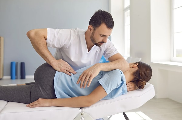 Osteopatik terapinin altında yatan temel prensipler şunlardır: