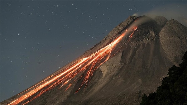 Elde edilen bulgulara göre yer altında çok sayıda magma deposu katmanı bulunuyor. Magma depolanmasını anlamak ise tehlike değerlendirmesi için oldukça önem taşıyor.